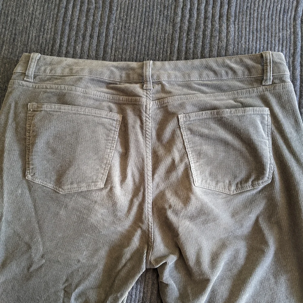 Talbots grey blue Simply Flattering 5-pocket corduroy pants, size 14P - Picture 6 of 7